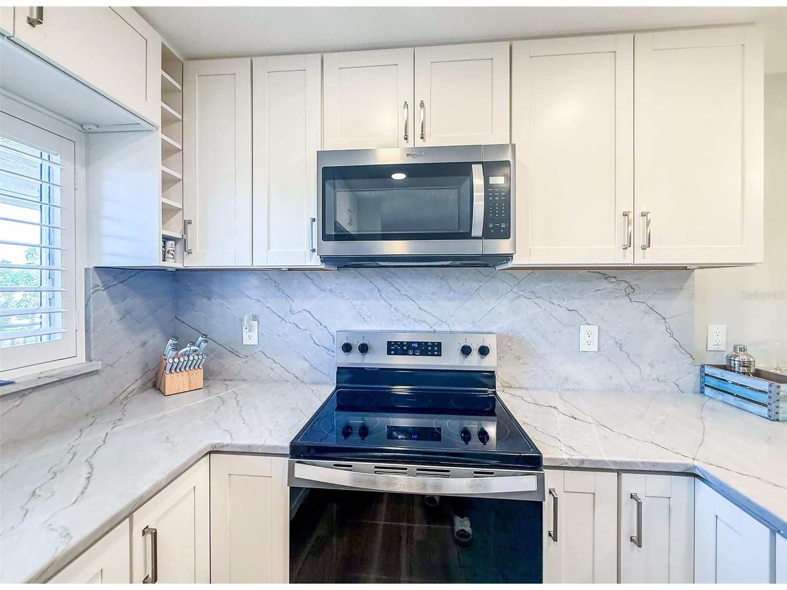 845 Benjamin Franklin Drive #202 Sarasota FL 34236 A4687934 image8