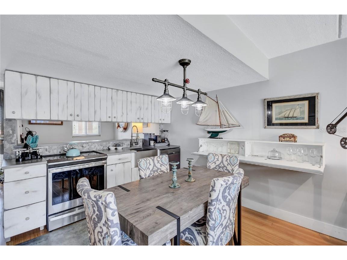 845 Benjamin Franklin Drive #302 Sarasota FL 34236 A4651519 image21