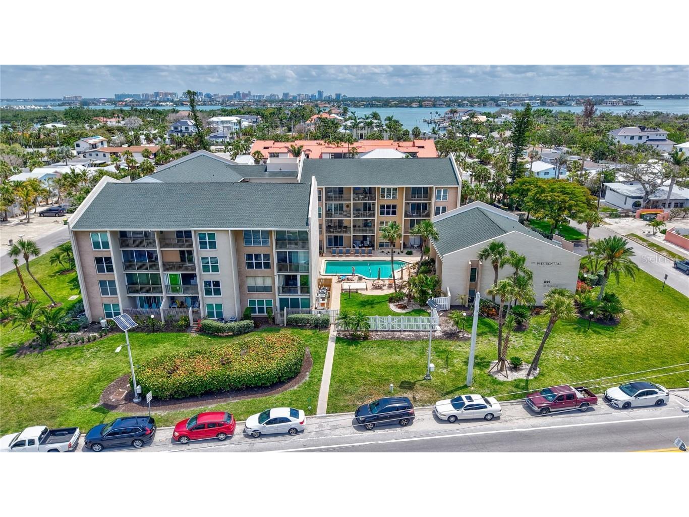 845 Benjamin Franklin Drive #302 Sarasota FL 34236 A4651519 image41