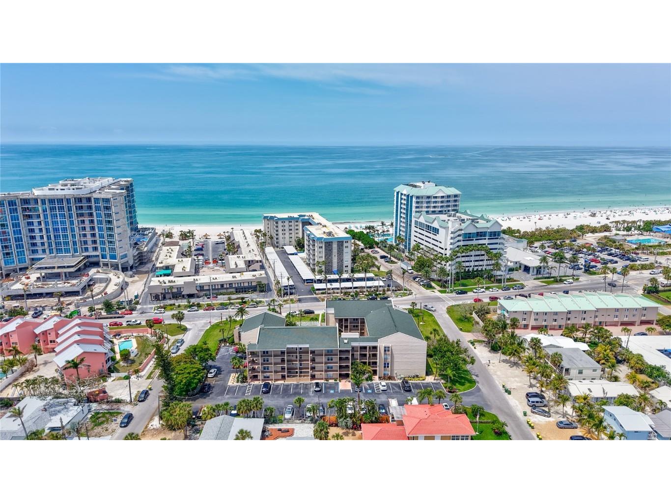 845 Benjamin Franklin Drive #302 Sarasota FL 34236 A4651519 image44