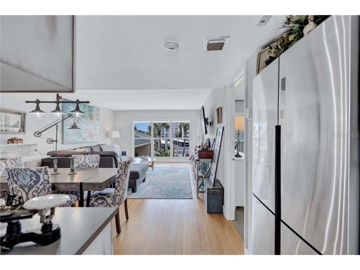 845 Benjamin Franklin Drive #302 Sarasota FL 34236 A4651519 image6