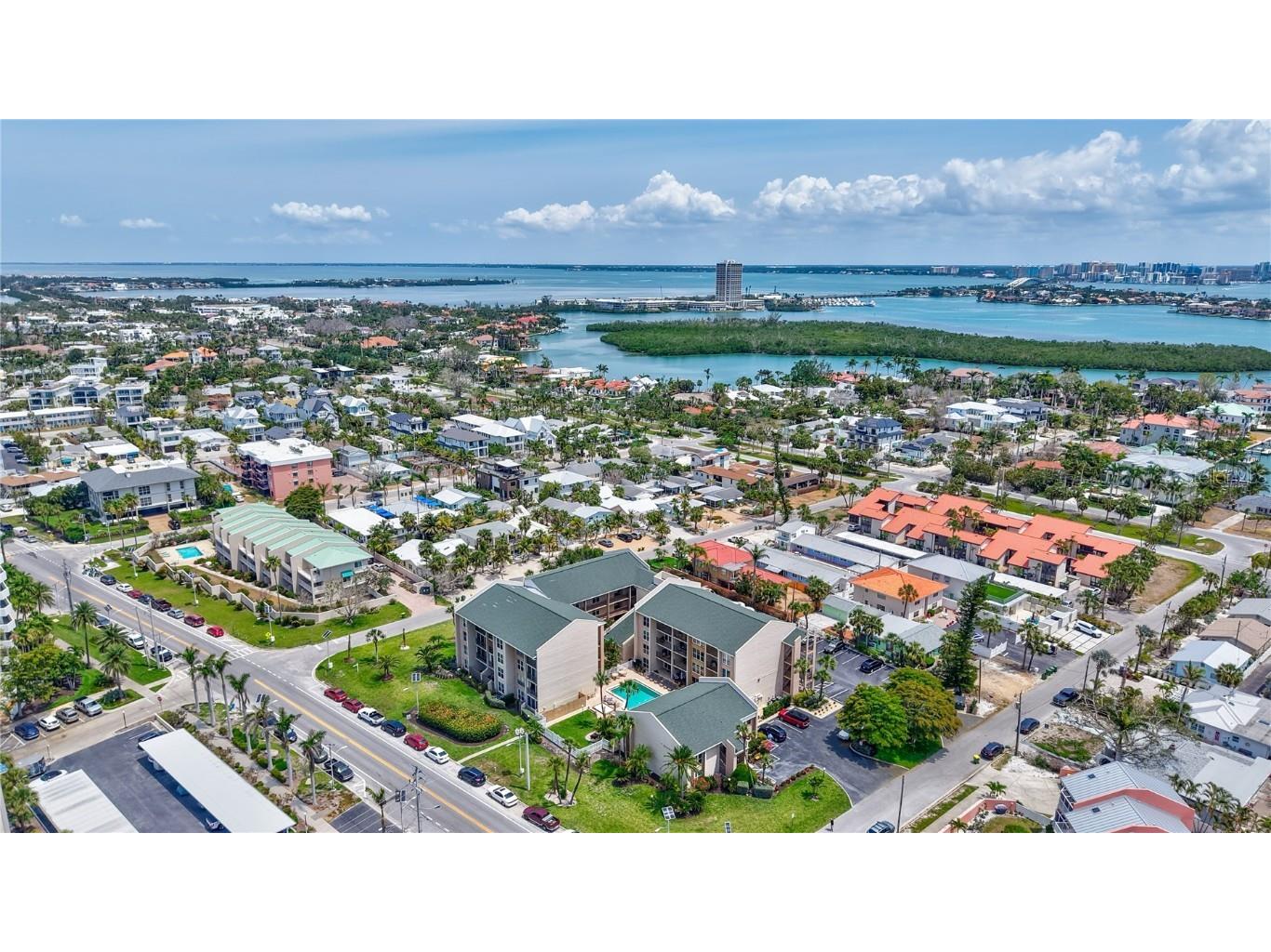 845 Benjamin Franklin Drive #302 Sarasota FL 34236 A4651519 image62