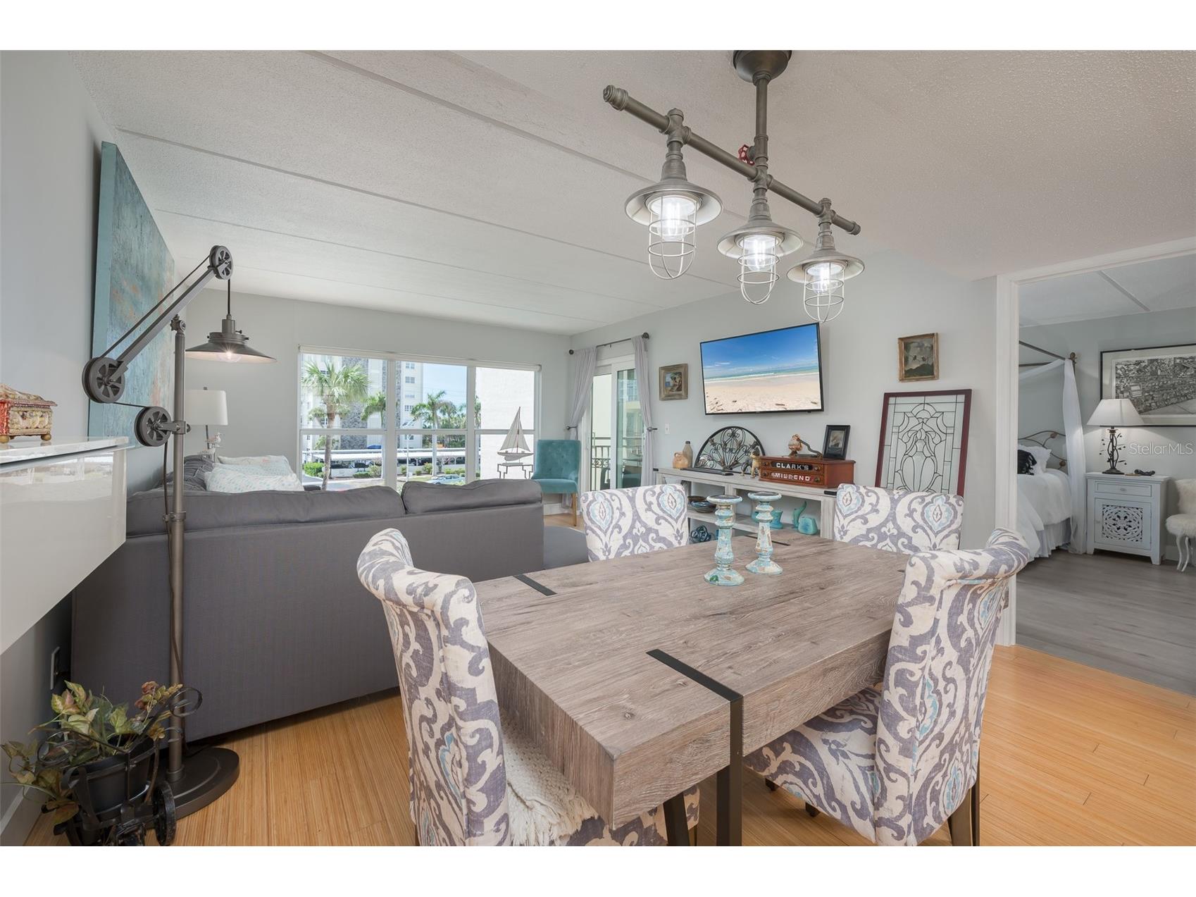 845 Benjamin Franklin Drive #302 Sarasota FL 34236 A4696614 image10