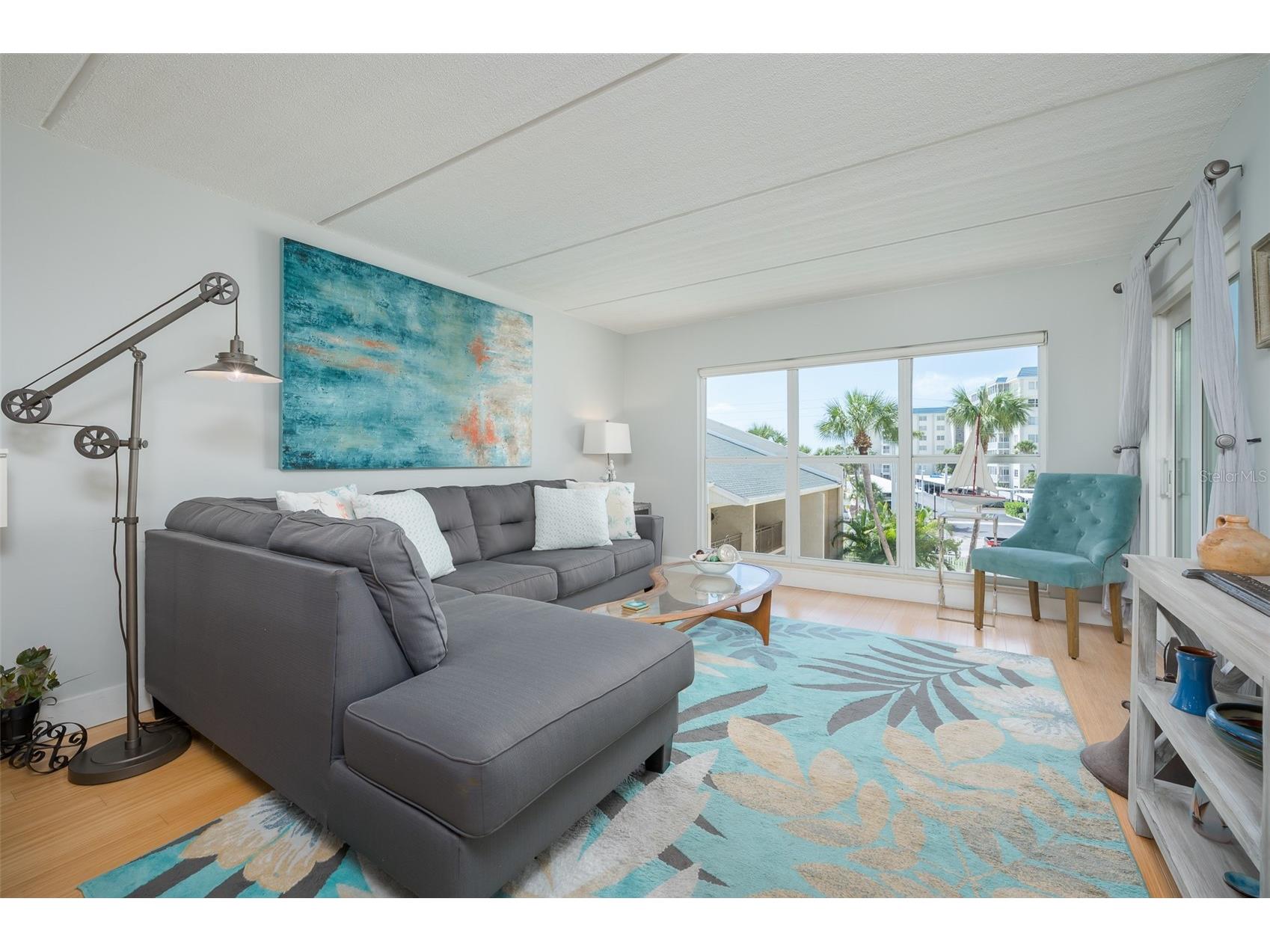845 Benjamin Franklin Drive #302 Sarasota FL 34236 A4696614 image5