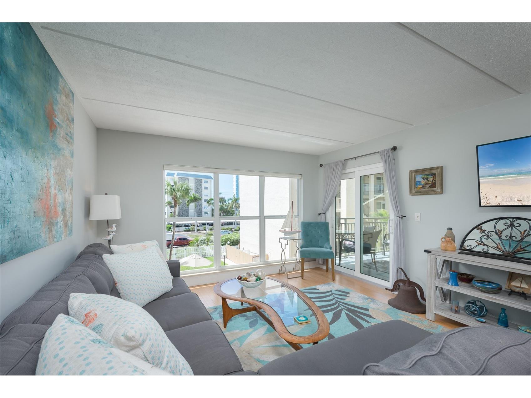 845 Benjamin Franklin Drive #302 Sarasota FL 34236 A4696614 image6