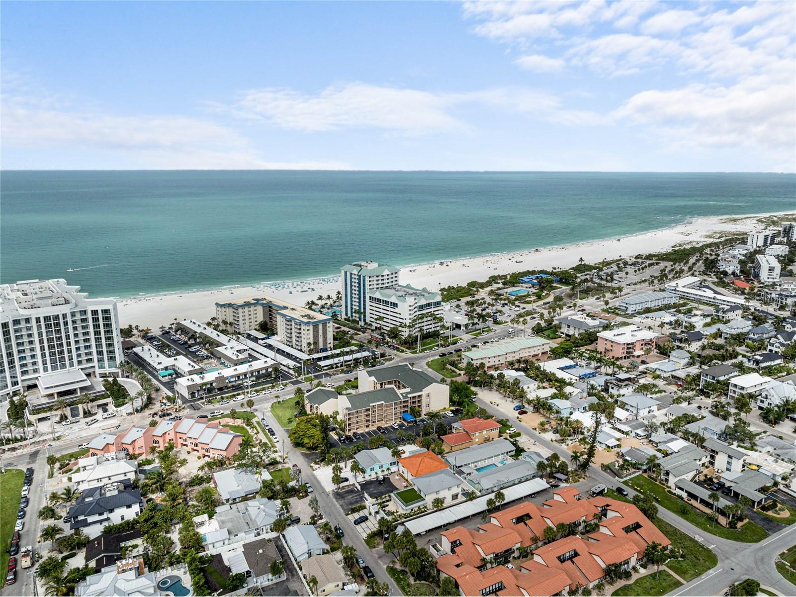 845 Benjamin Franklin Drive #402 Sarasota FL 34236 A4695523 image23