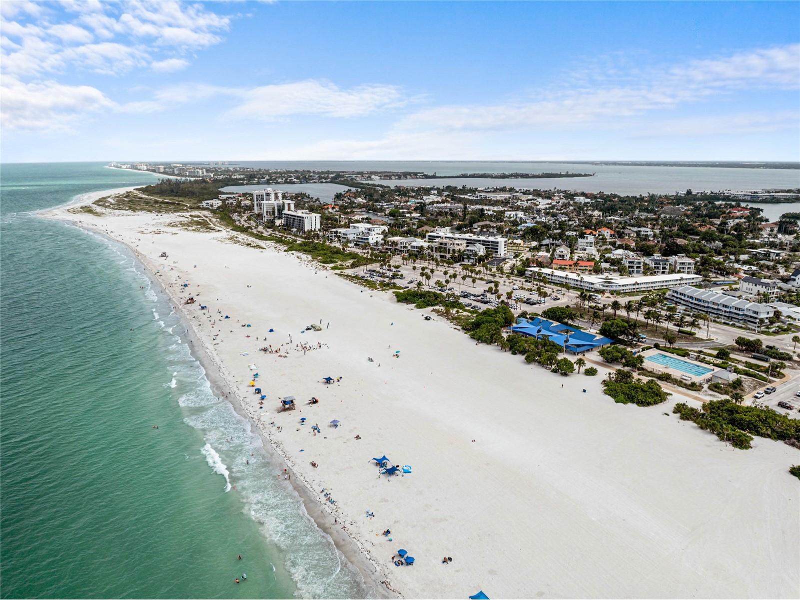 845 Benjamin Franklin Drive #402 Sarasota FL 34236 A4695523 image29