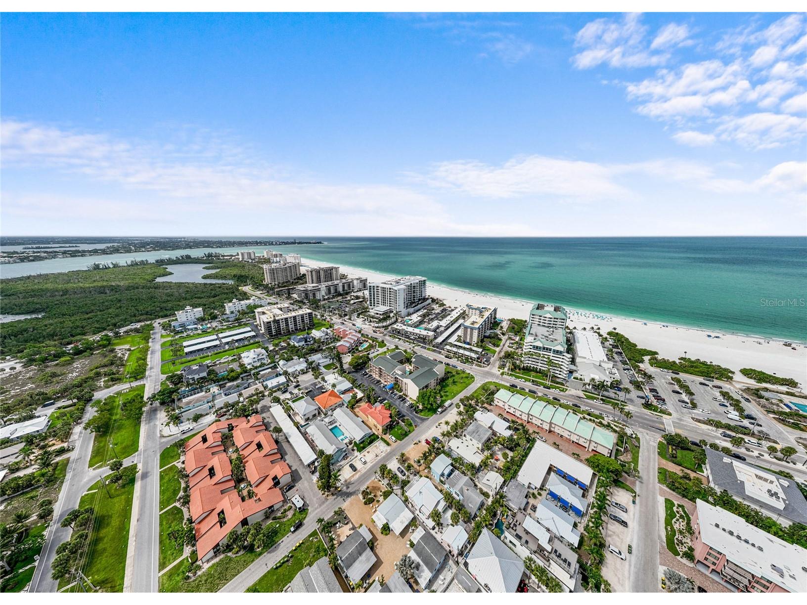 845 Benjamin Franklin Drive #402 Sarasota FL 34236 A4695523 image31