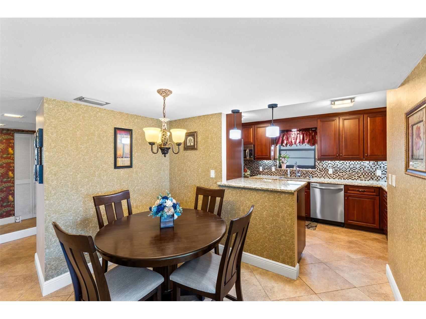 845 Collier Court #306 Marco Island FL 34145 O6389731 image35