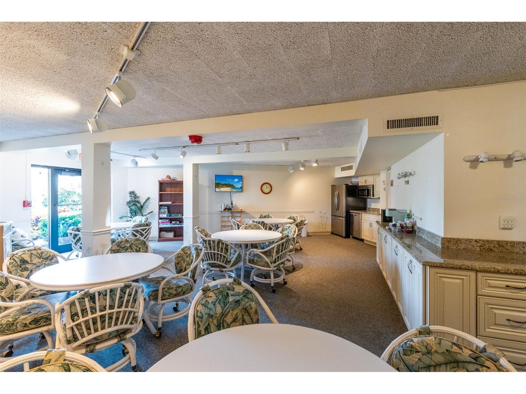 845 Collier Court #306 Marco Island FL 34145 O6389731 image58