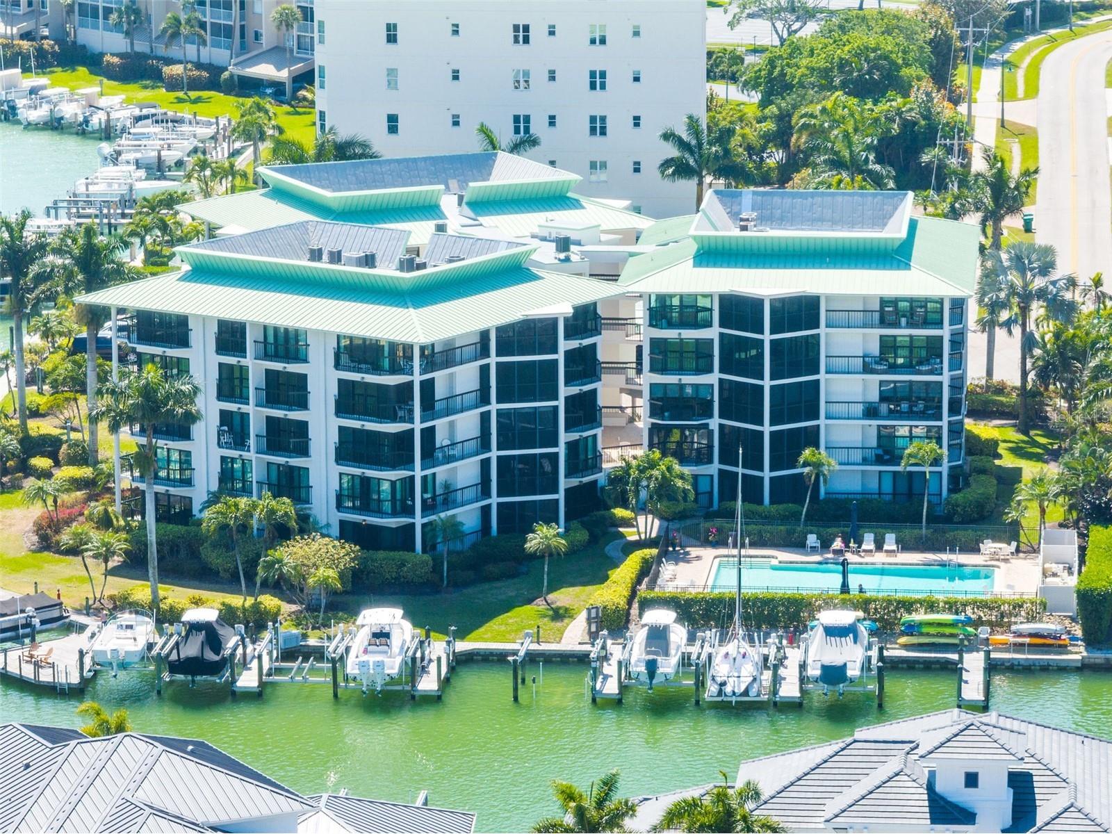 845 Collier Court #306 Marco Island FL 34145 O6389731 image6
