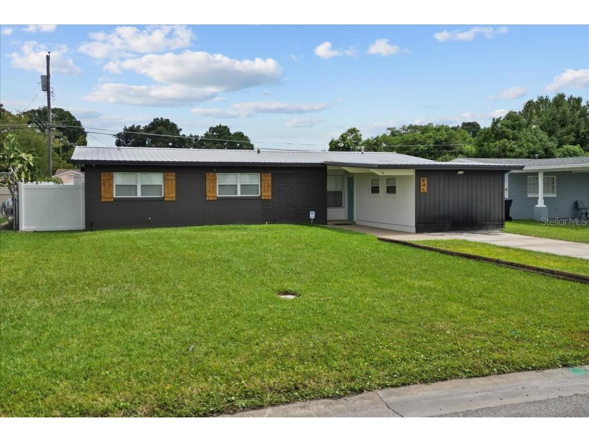 845 Doss Avenue Orlando FL 32809 O6329296 image1