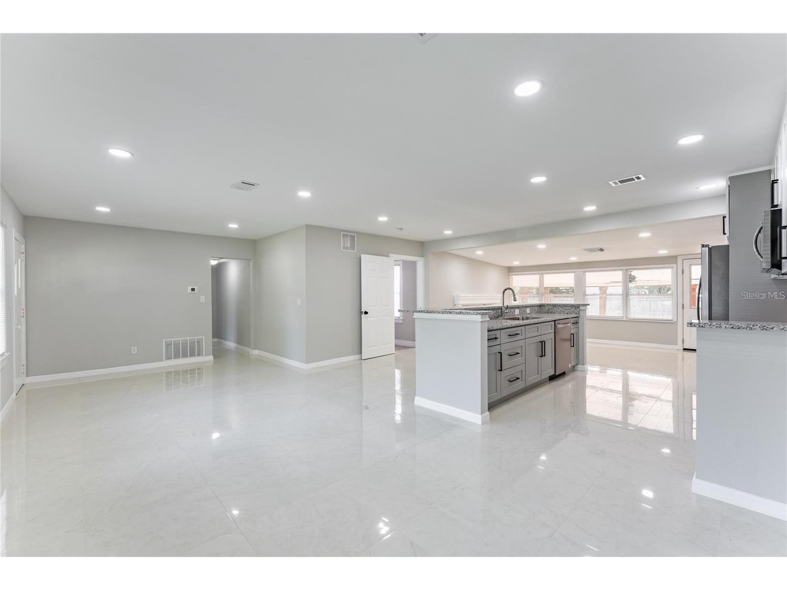 845 Floral Drive Orlando FL 32803 O6397798 image13