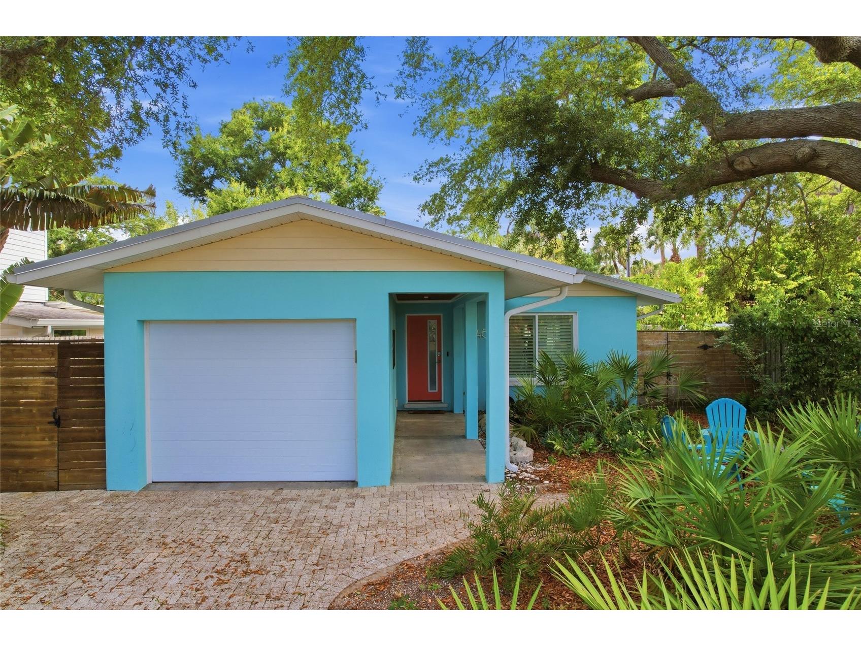 845 Highland Street Sarasota FL 34234 A4692698 image1