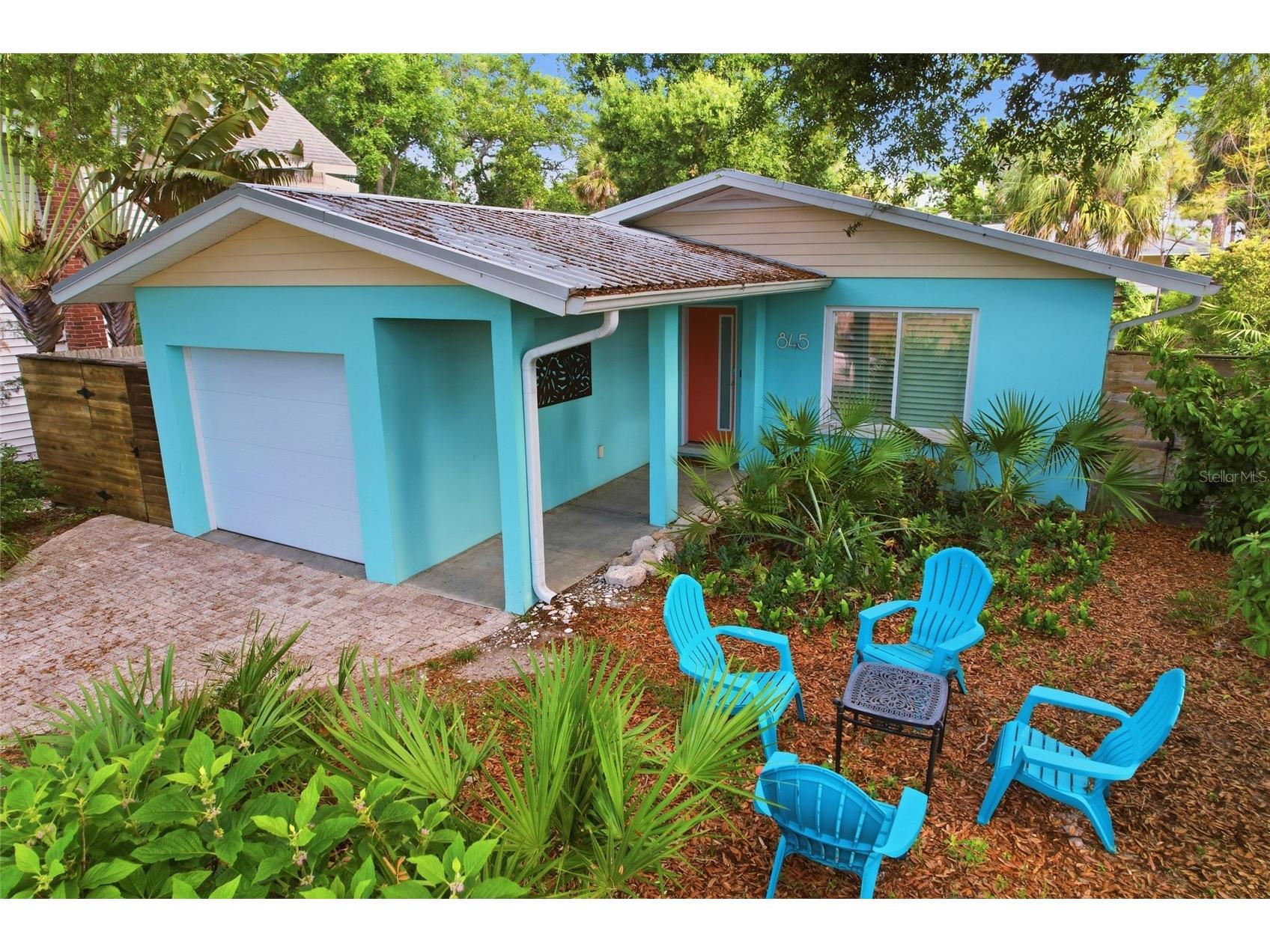 845 Highland Street Sarasota FL 34234 A4692698 image2