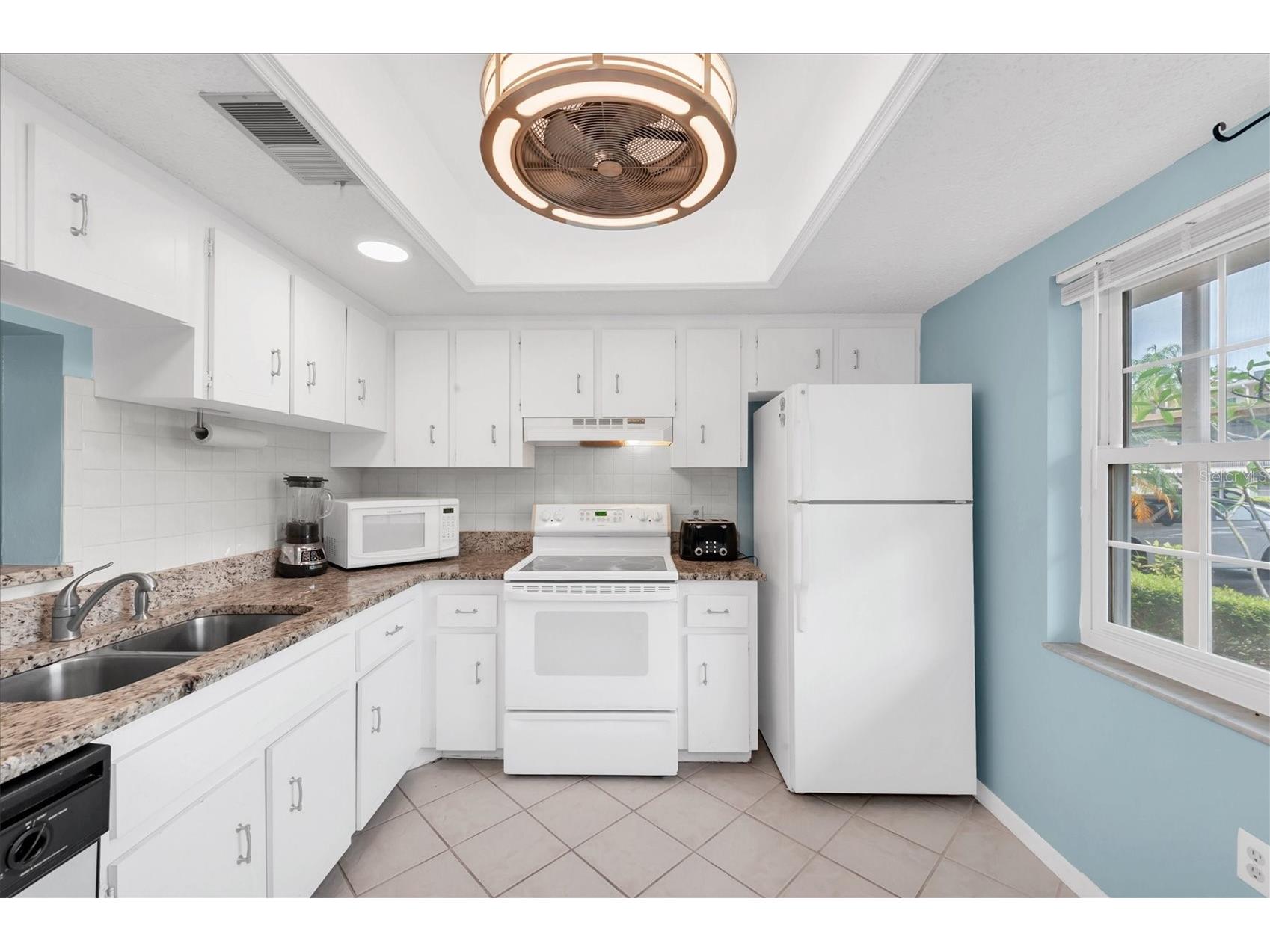 845 Maple Court #103 Dunedin FL 34698 TB8500640 image10