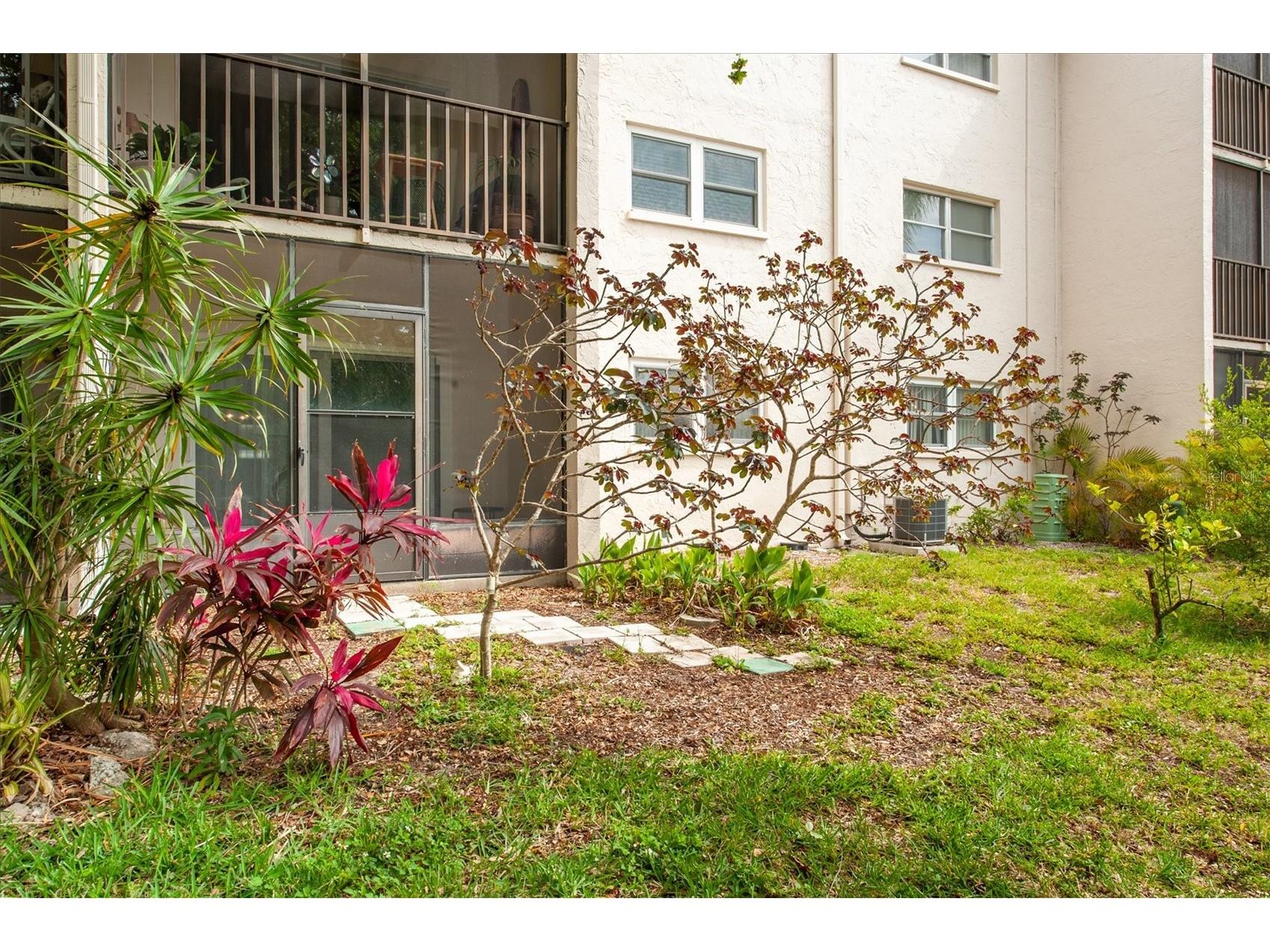 845 Maple Court #103 Dunedin FL 34698 TB8500640 image22