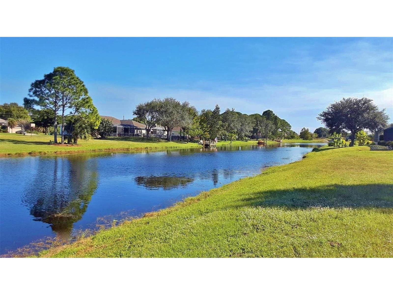 845 Rotonda Circle Rotonda West FL 33947 - ROTONDA RIVER A4690430 image2