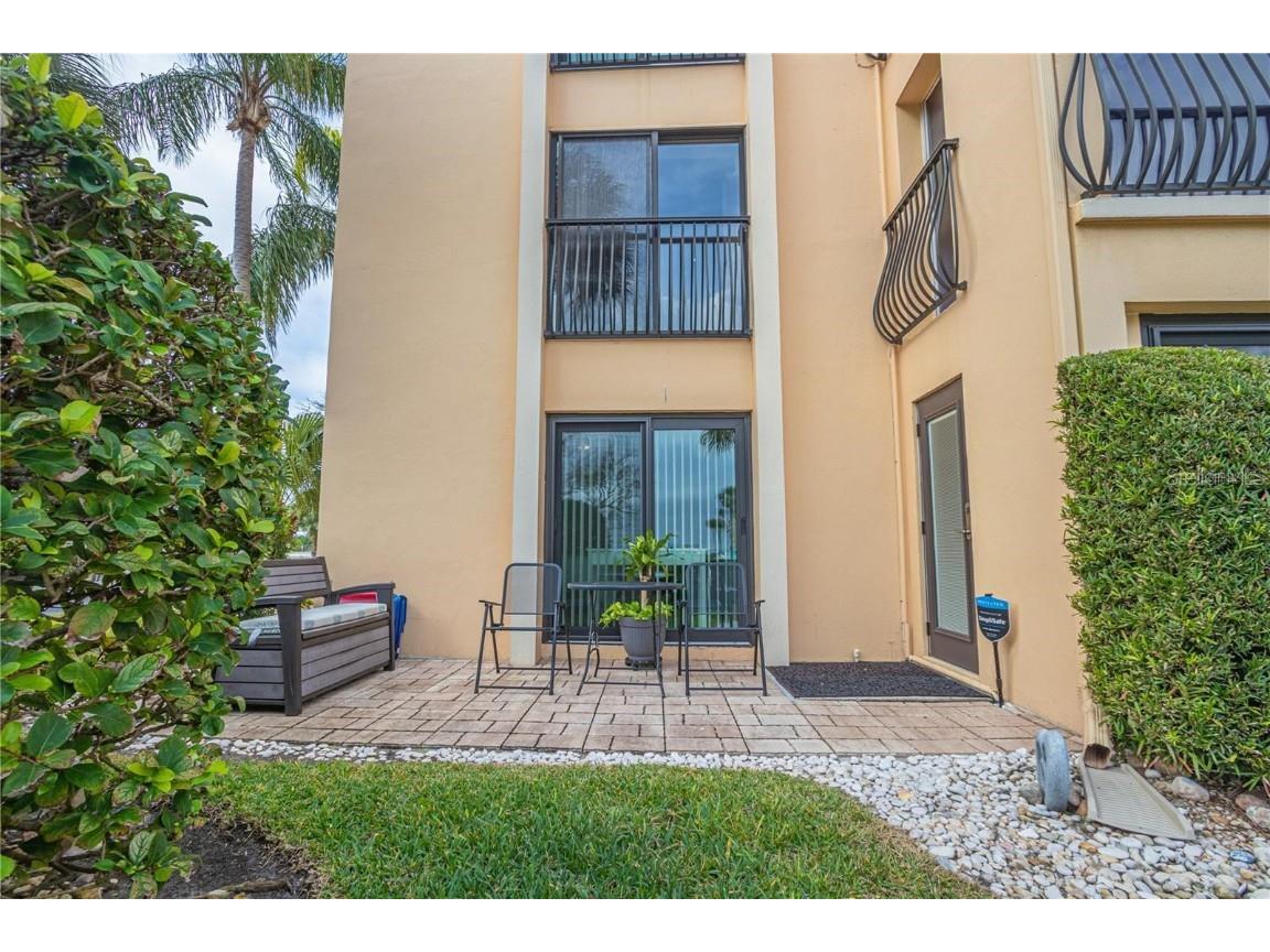 845 S Gulfview Boulevard #101 Clearwater FL 33767 U8209990 image2