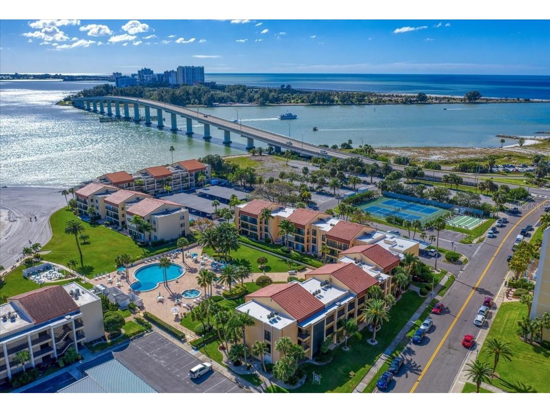 845 S Gulfview Boulevard #208 Clearwater Beach FL 33767 - GULF OF MEXICO / INTRACOASTAL TB8340655 image1