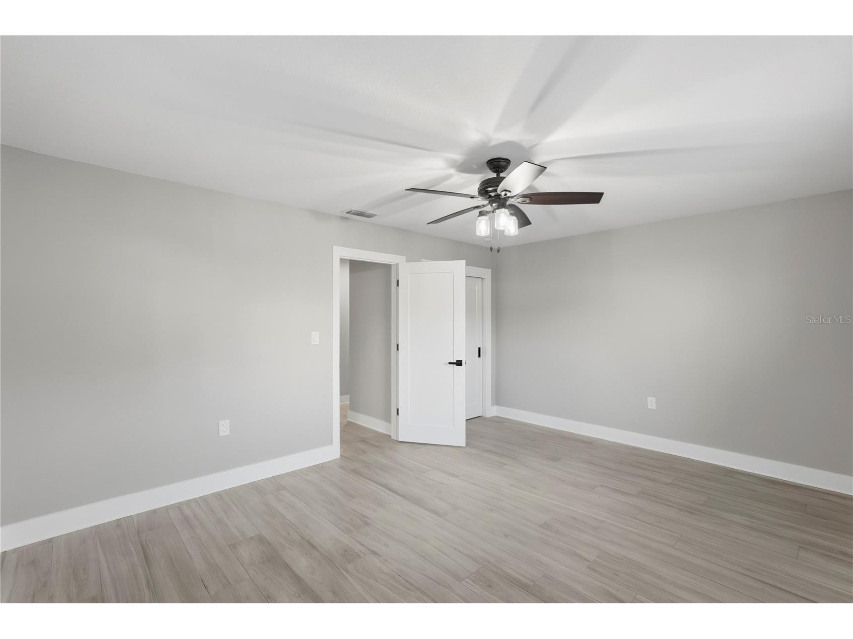 845 Snell Isle Boulevard NE Saint Petersburg FL 33704 TB8479900 image17