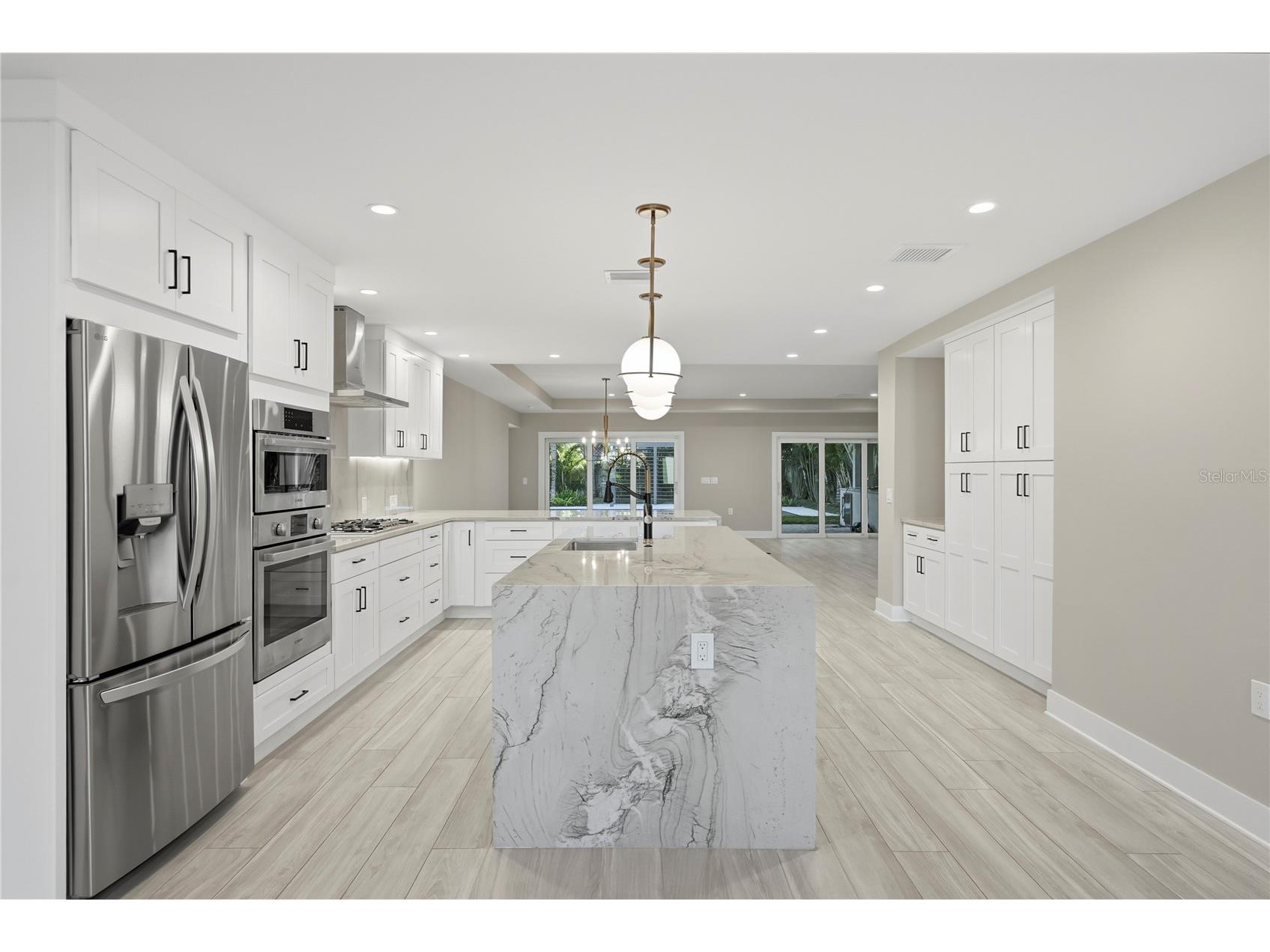 845 Snell Isle Boulevard NE Saint Petersburg FL 33704 TB8479900 image4