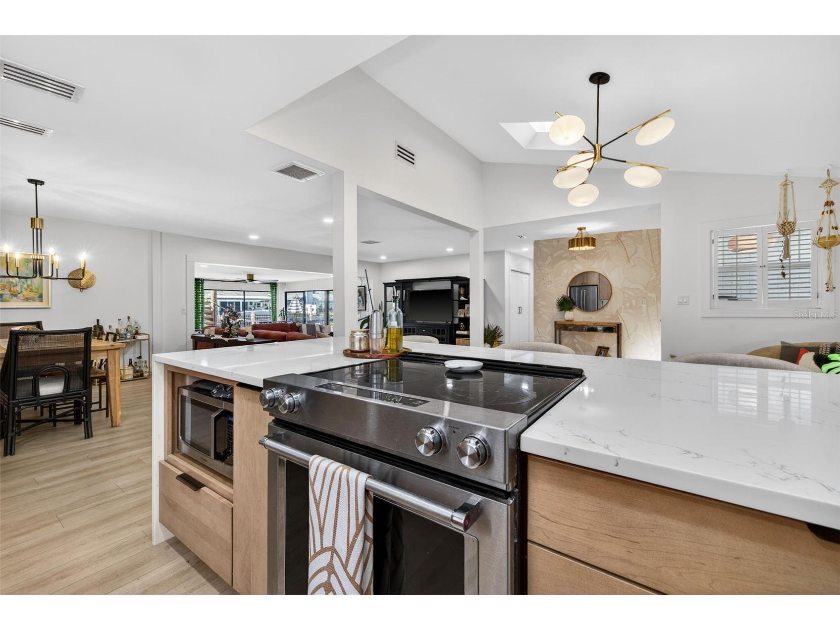 8450 Flagstone Drive Tampa FL 33615 TB8503541 image13