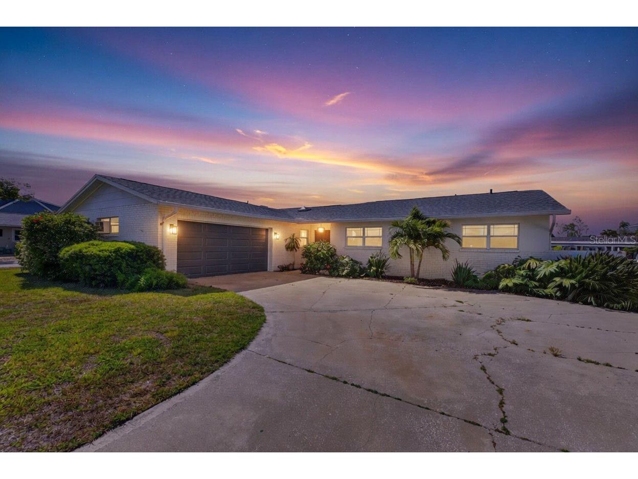 8450 Flagstone Drive Tampa FL 33615 TB8503541 image2