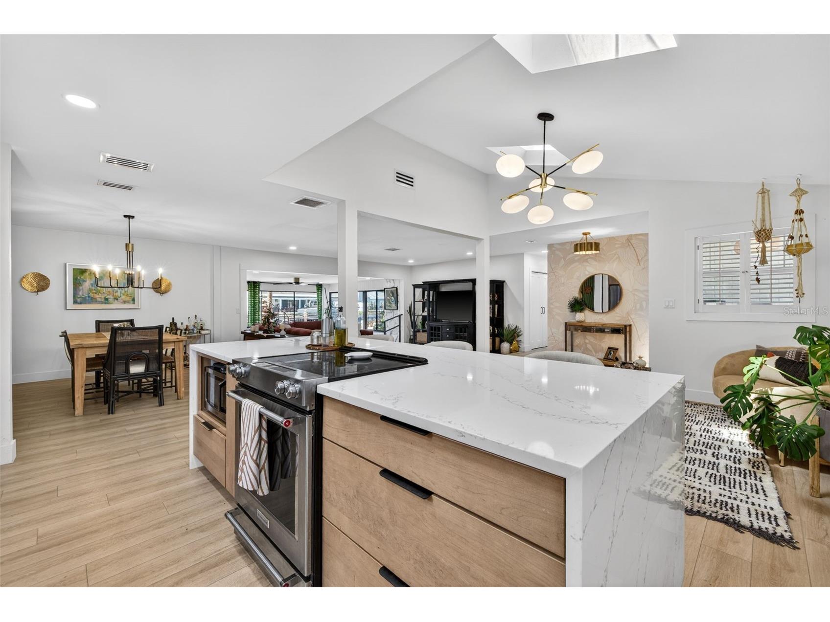 8450 Flagstone Drive Tampa FL 33615 TB8503541 image7