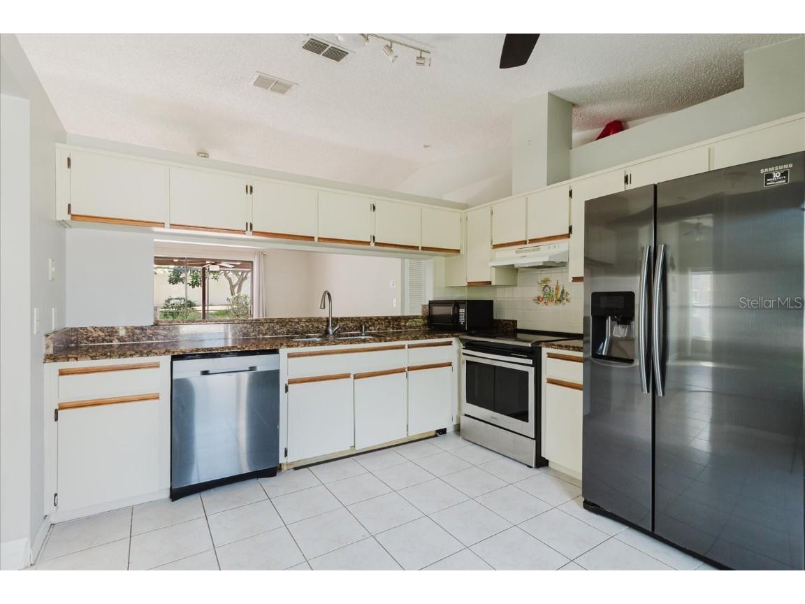 8450 Royal Hart Drive New Port Richey FL 34653 O6346560 image17