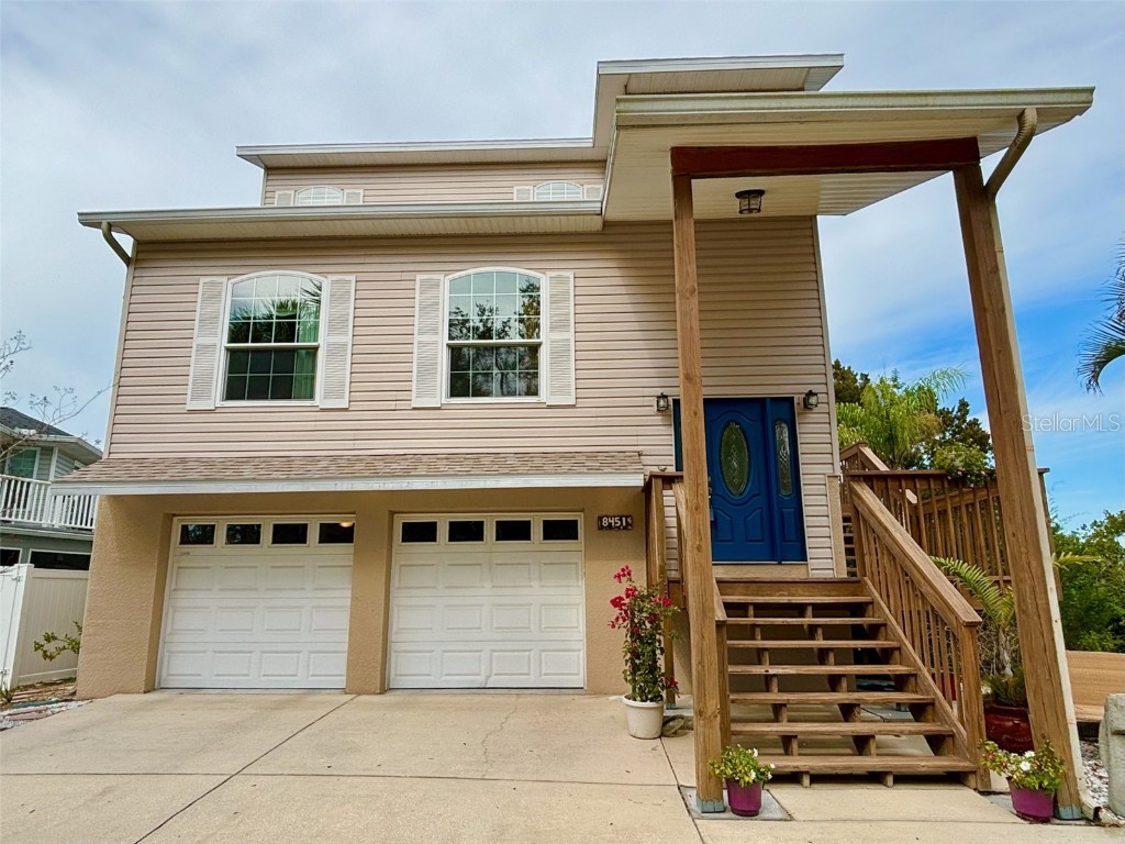 8451 Damen Lane Port Richey FL 34668 U8211130 image1