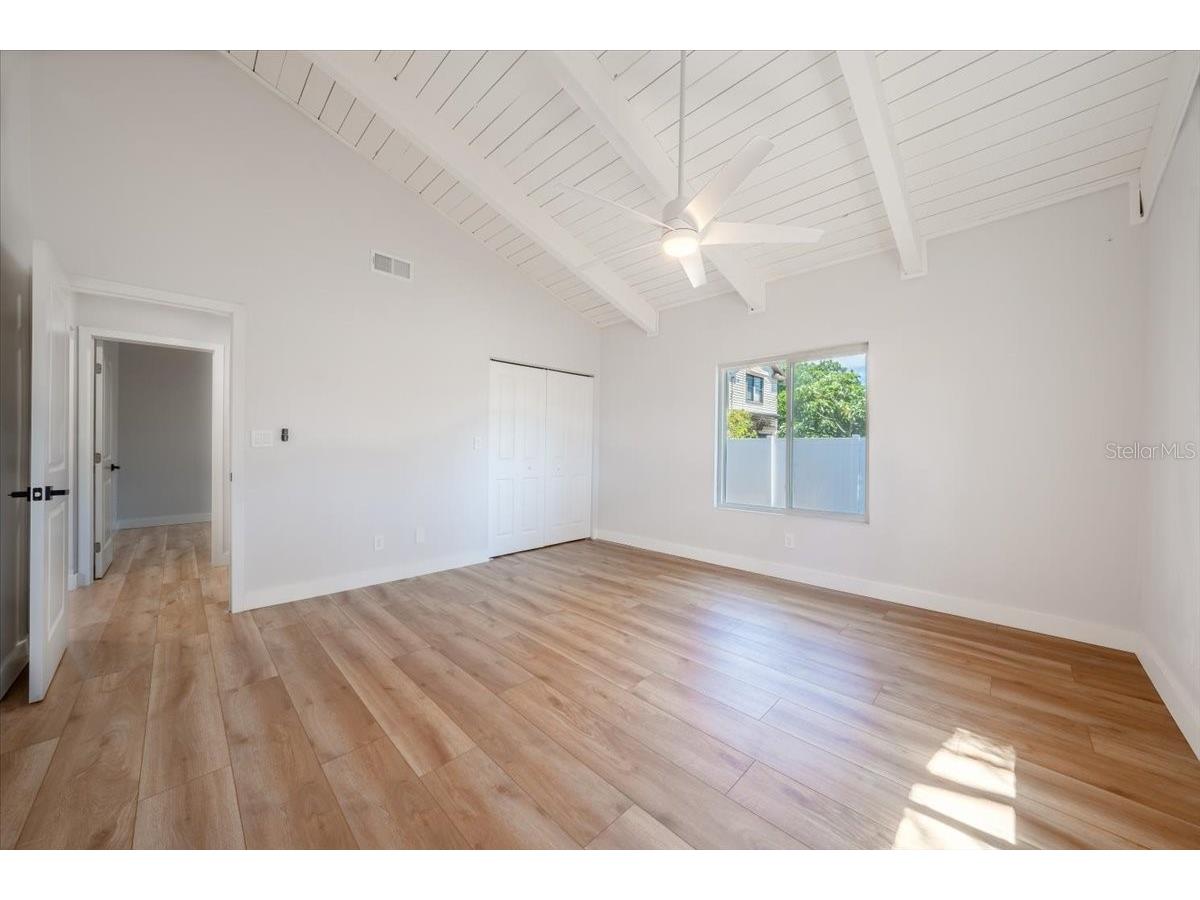 8452 6th Street N Saint Petersburg FL 33702 TB8523401 image47