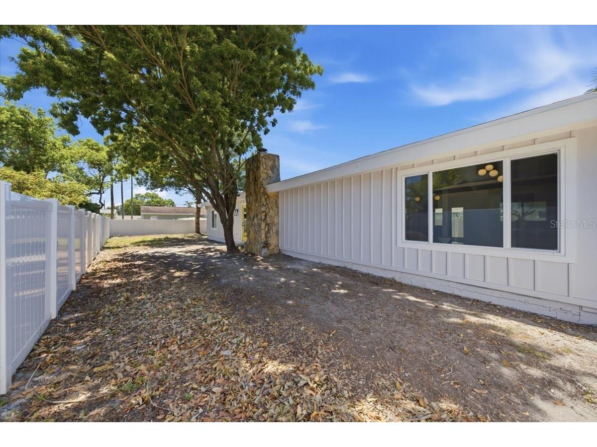 8452 6th Street N Saint Petersburg FL 33702 TB8523401 image55