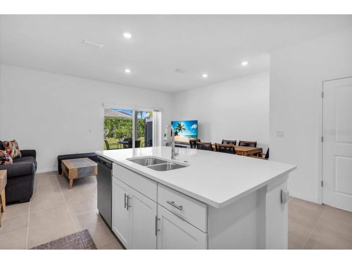 8452 Lunar Skye Street Sarasota FL 34241 A4658226 image8