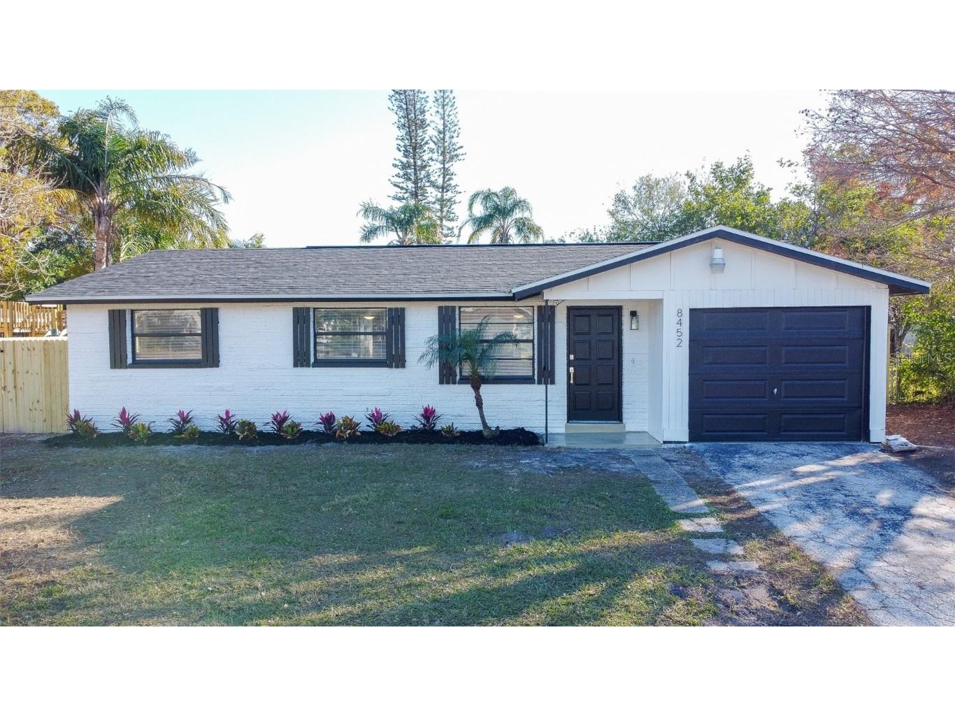 8452 Magnolia Drive Seminole FL 33777 TB8342881 image1