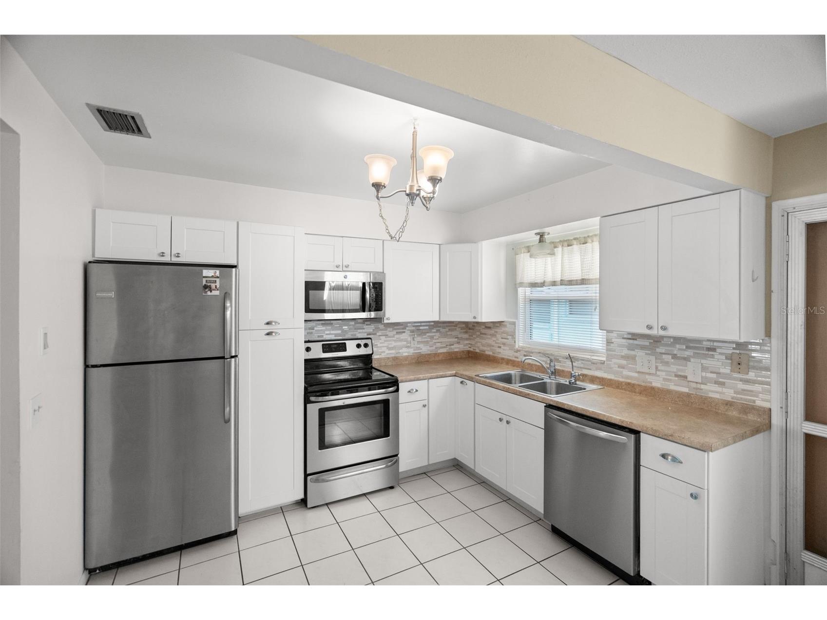 8452 Phillip N #8452 Pinellas Park FL 33781 TB8477506 image22