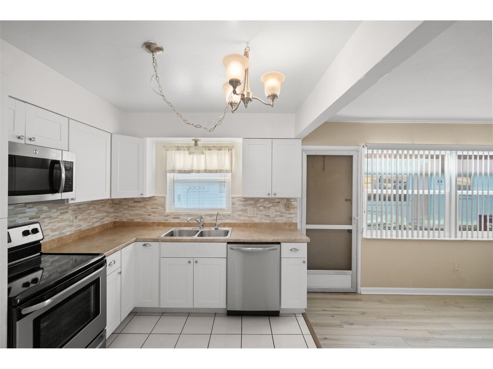 8452 Phillip N #8452 Pinellas Park FL 33781 TB8477506 image24