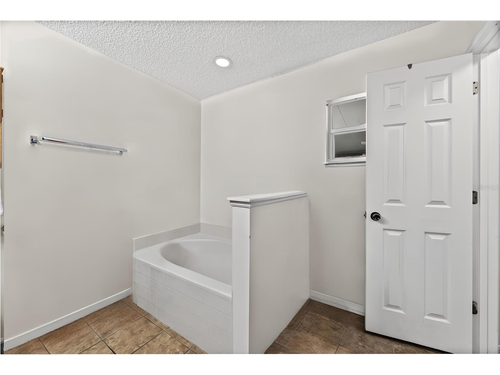 8453 Apple Orchard Road Spring Hill FL 34608 OM721025 image6