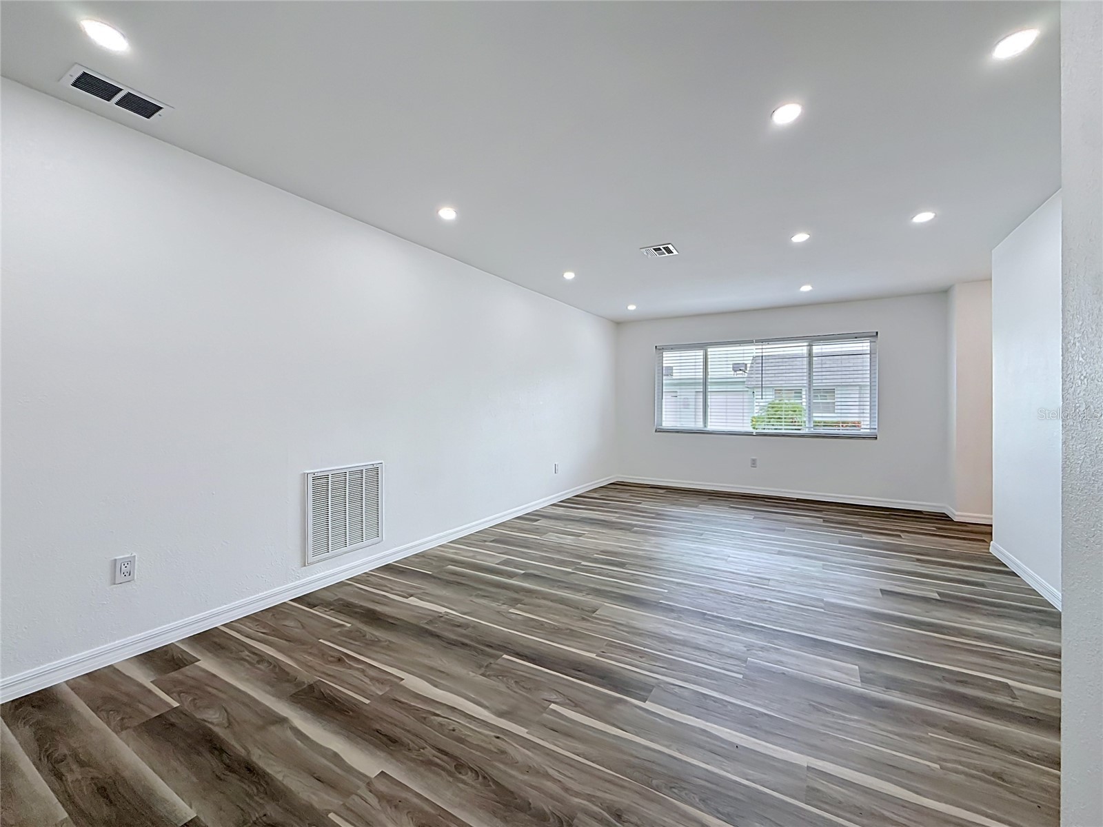 8454 Austin N Pinellas Park FL 33781 TB8520216 image8