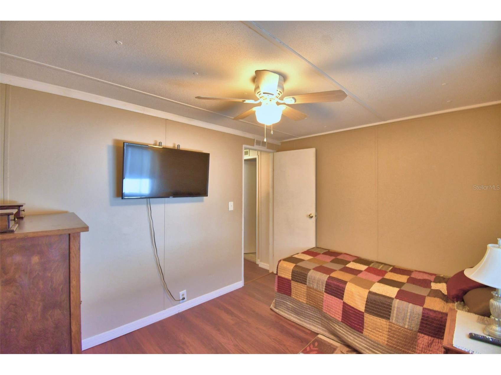 8454 Breeze Hill Drive Lake Wales FL 33898 - LAKE WALK IN WATER P4937130 image24