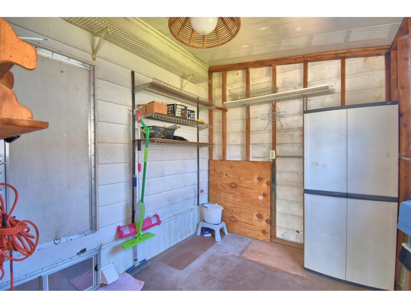 8454 Breeze Hill Drive Lake Wales FL 33898 - LAKE WALK IN WATER P4937130 image4