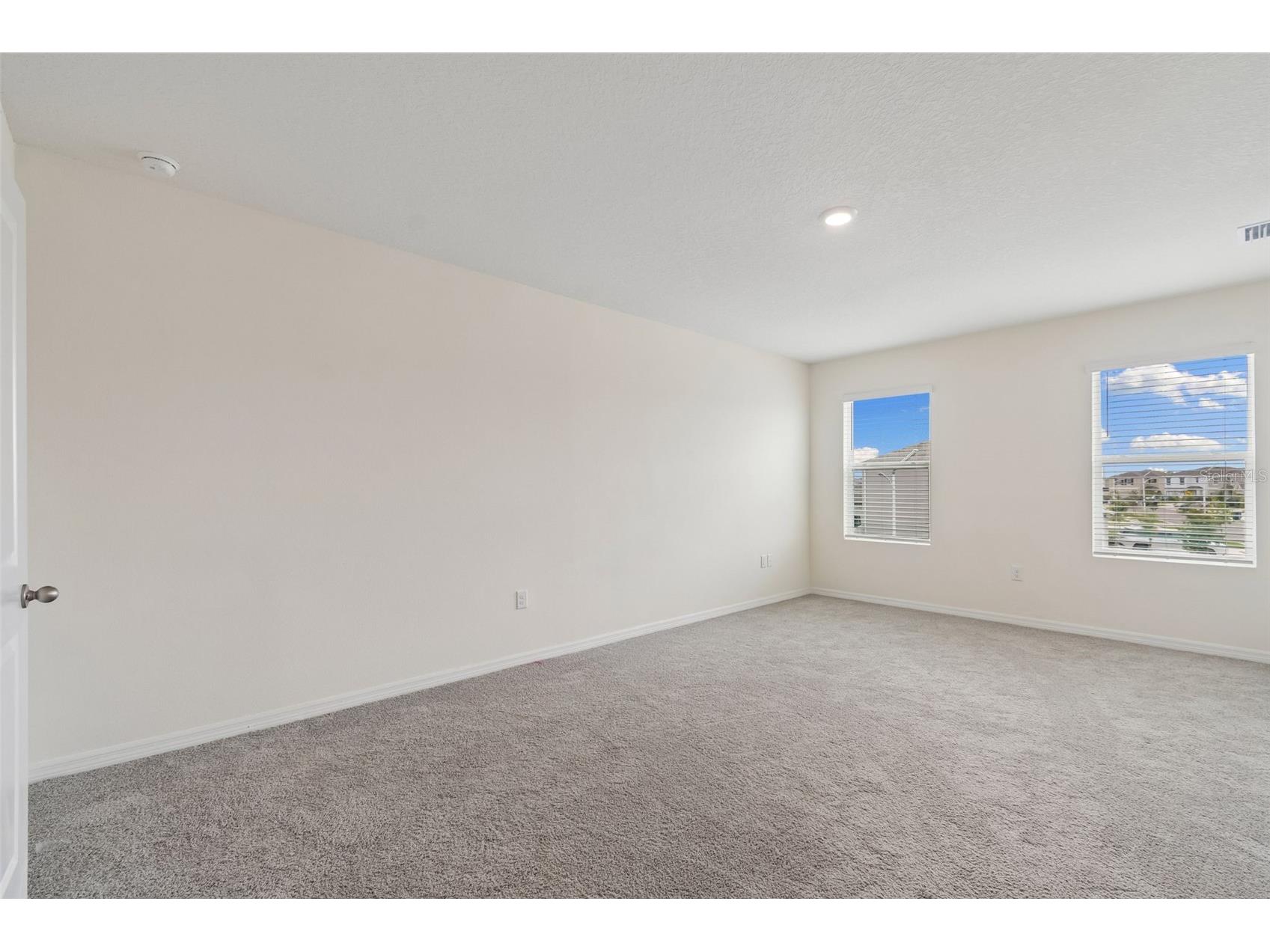 8454 Ender Hills Drive Wesley Chapel FL 33545 TB8471910 image67