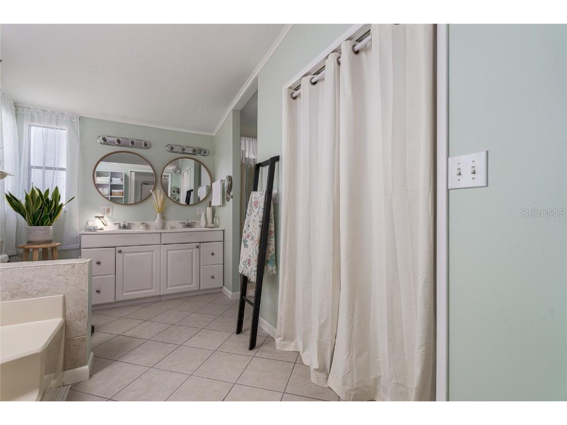 8454 Imperial Circle Palmetto FL 34221 A4625413 image11