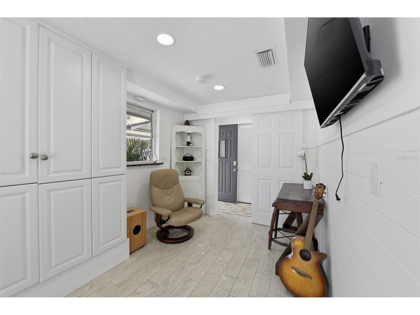 8456 Midnight Pass Road Sarasota FL 34242 TB8497342 image14