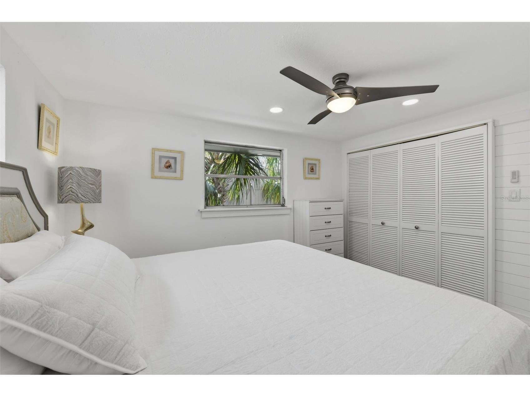 8456 Midnight Pass Road Sarasota FL 34242 TB8497342 image15