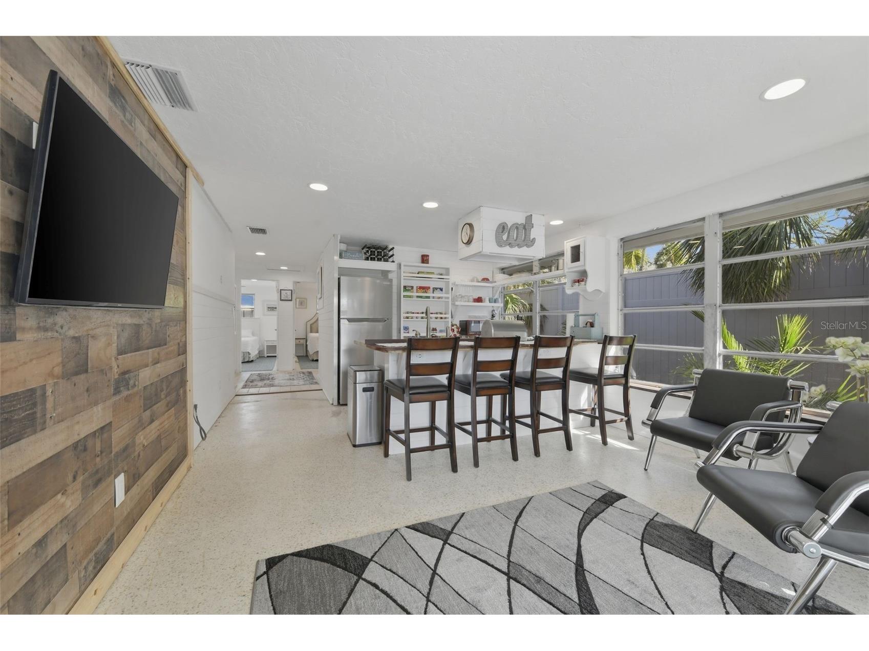 8456 Midnight Pass Road Sarasota FL 34242 TB8497342 image4