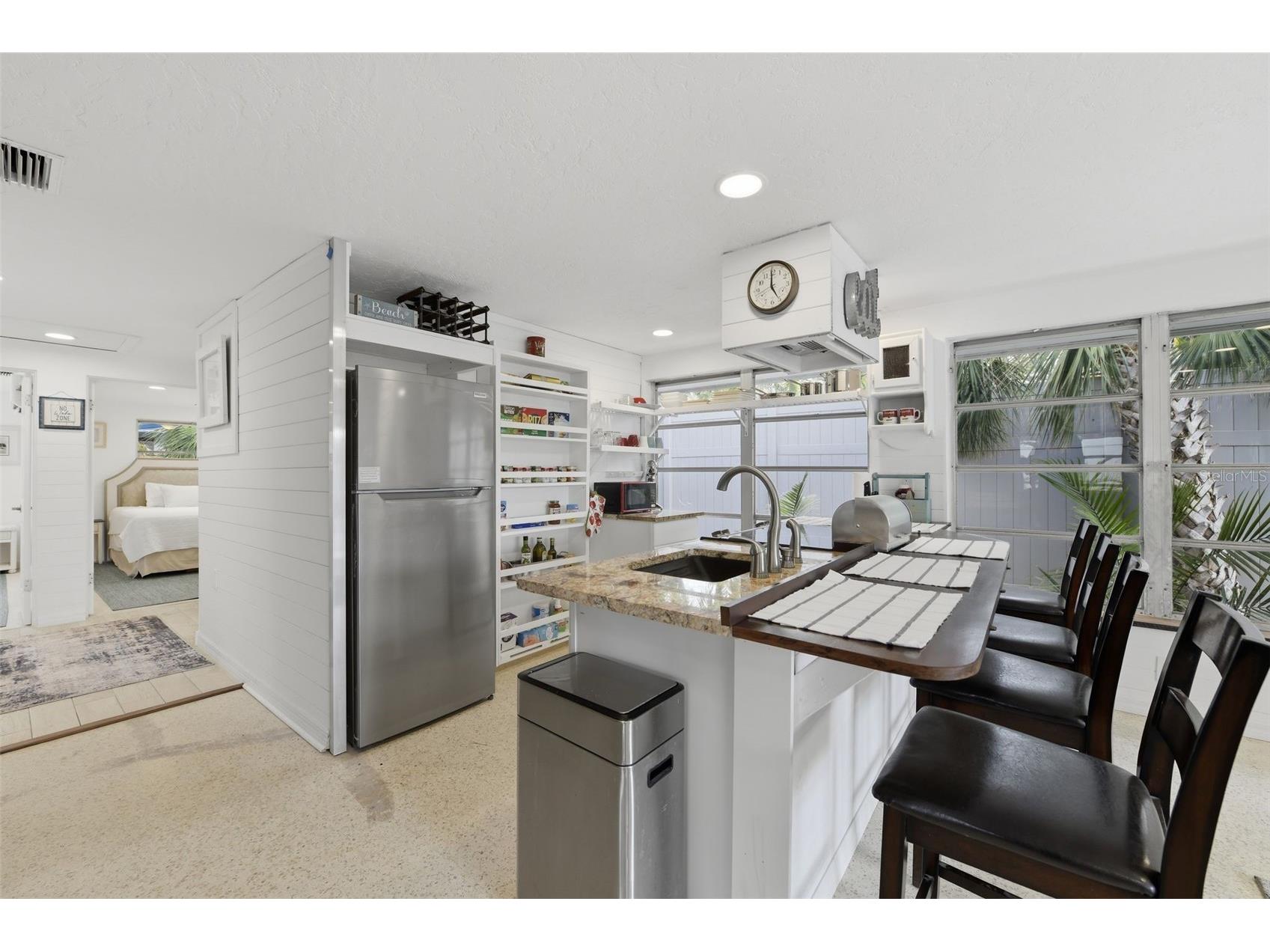 8456 Midnight Pass Road Sarasota FL 34242 TB8497342 image6