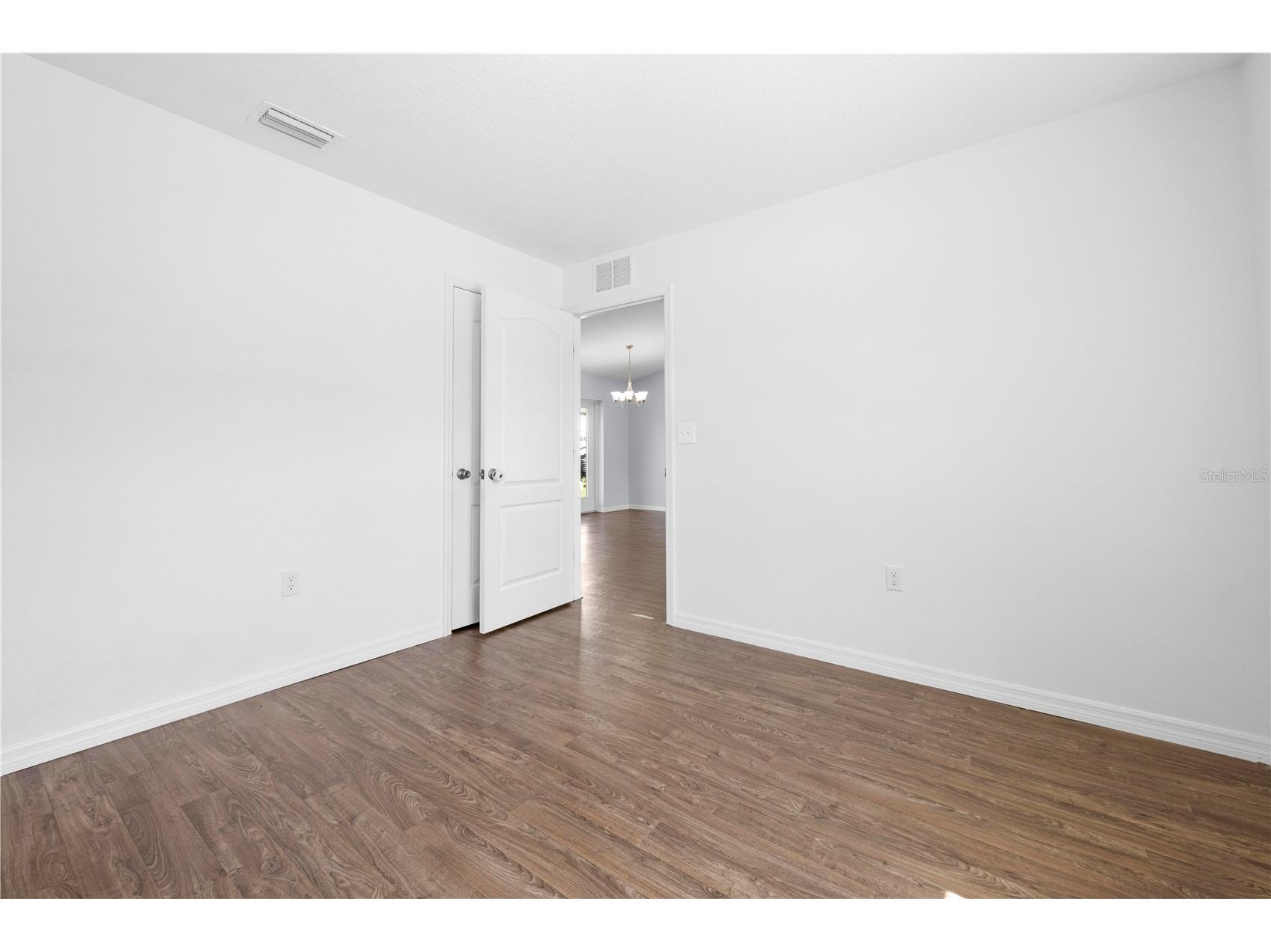 8456 N Ibsen Drive Citrus Springs FL 34434 OM721237 image39