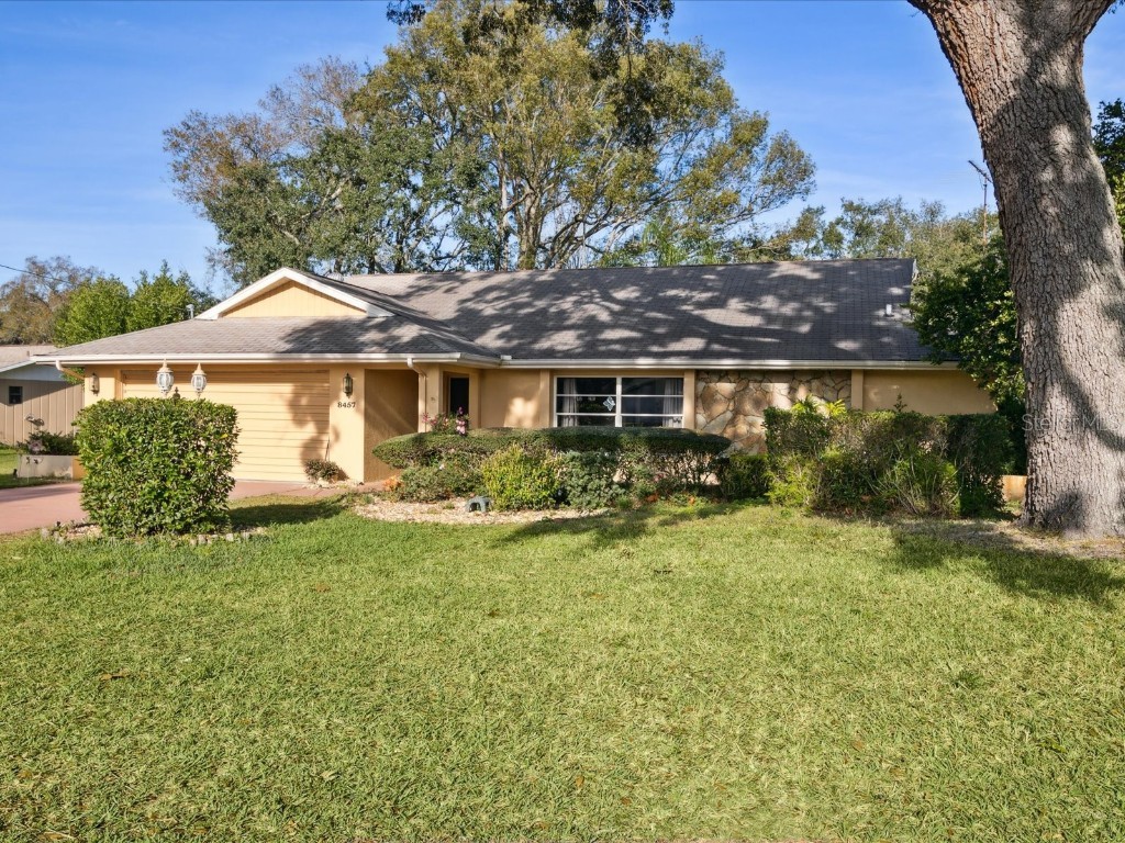 8457 Blaine Road Spring Hill FL 34608 W7861211 image1