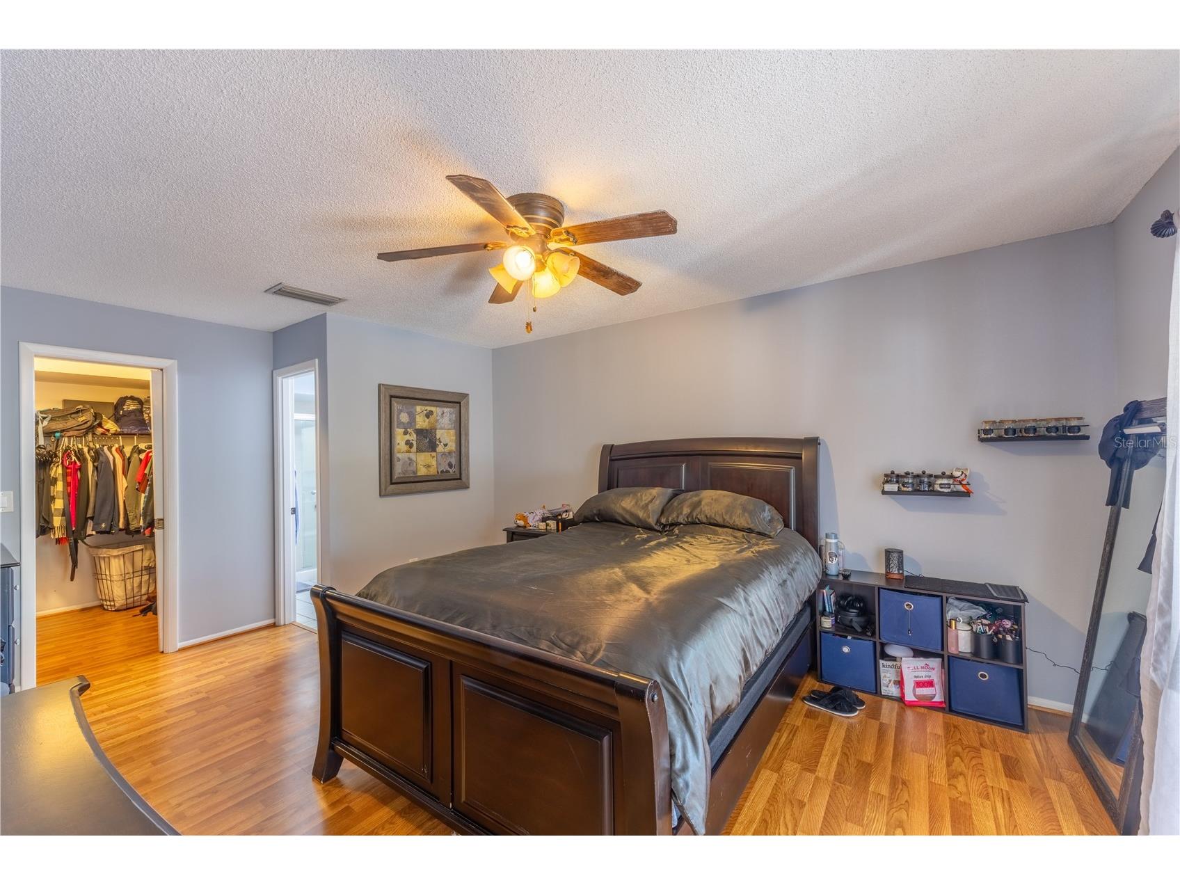 8457 Cypress Lake Circle Sarasota FL 34243 A4681428 image38